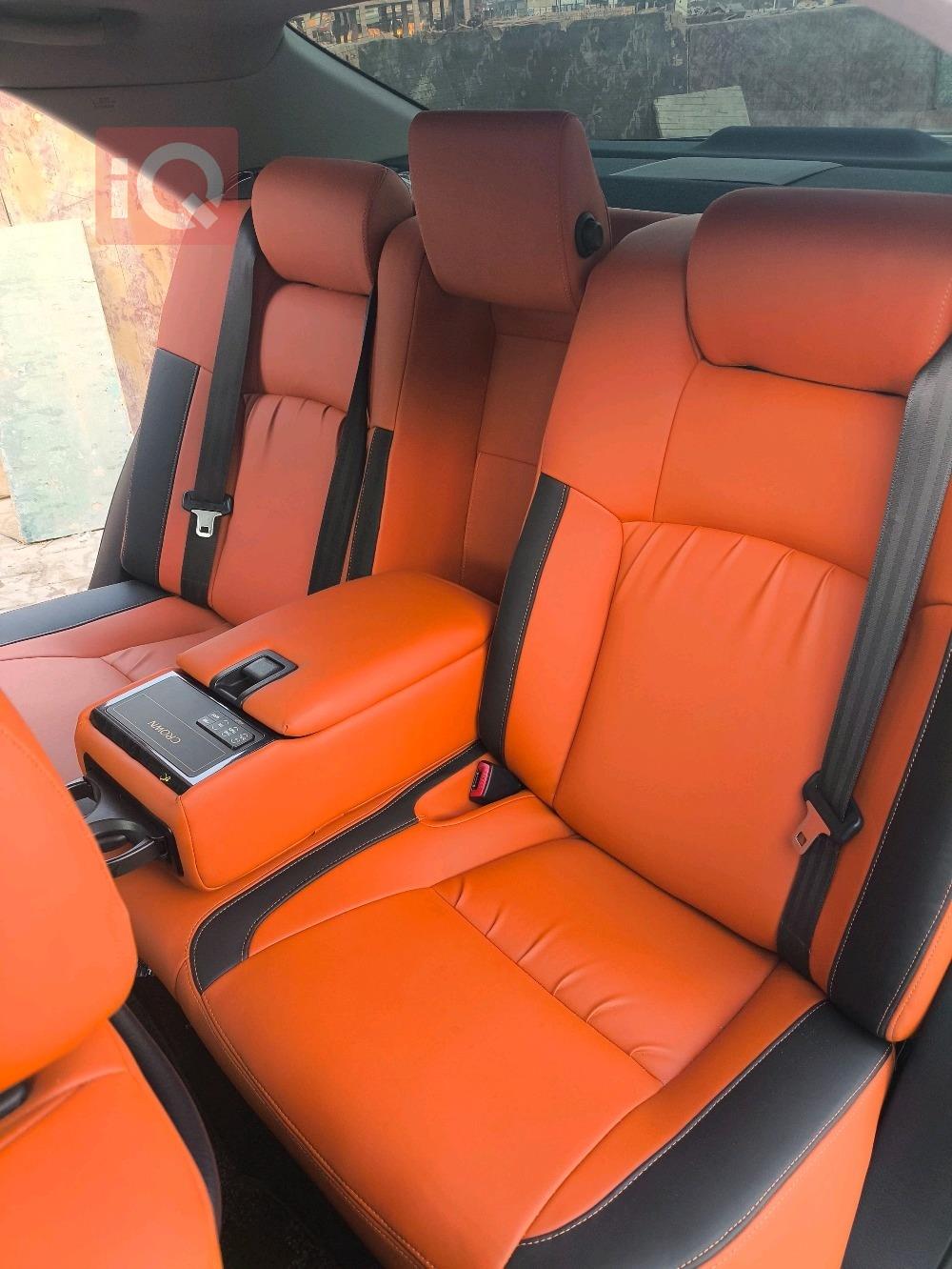 تويوتا كراون